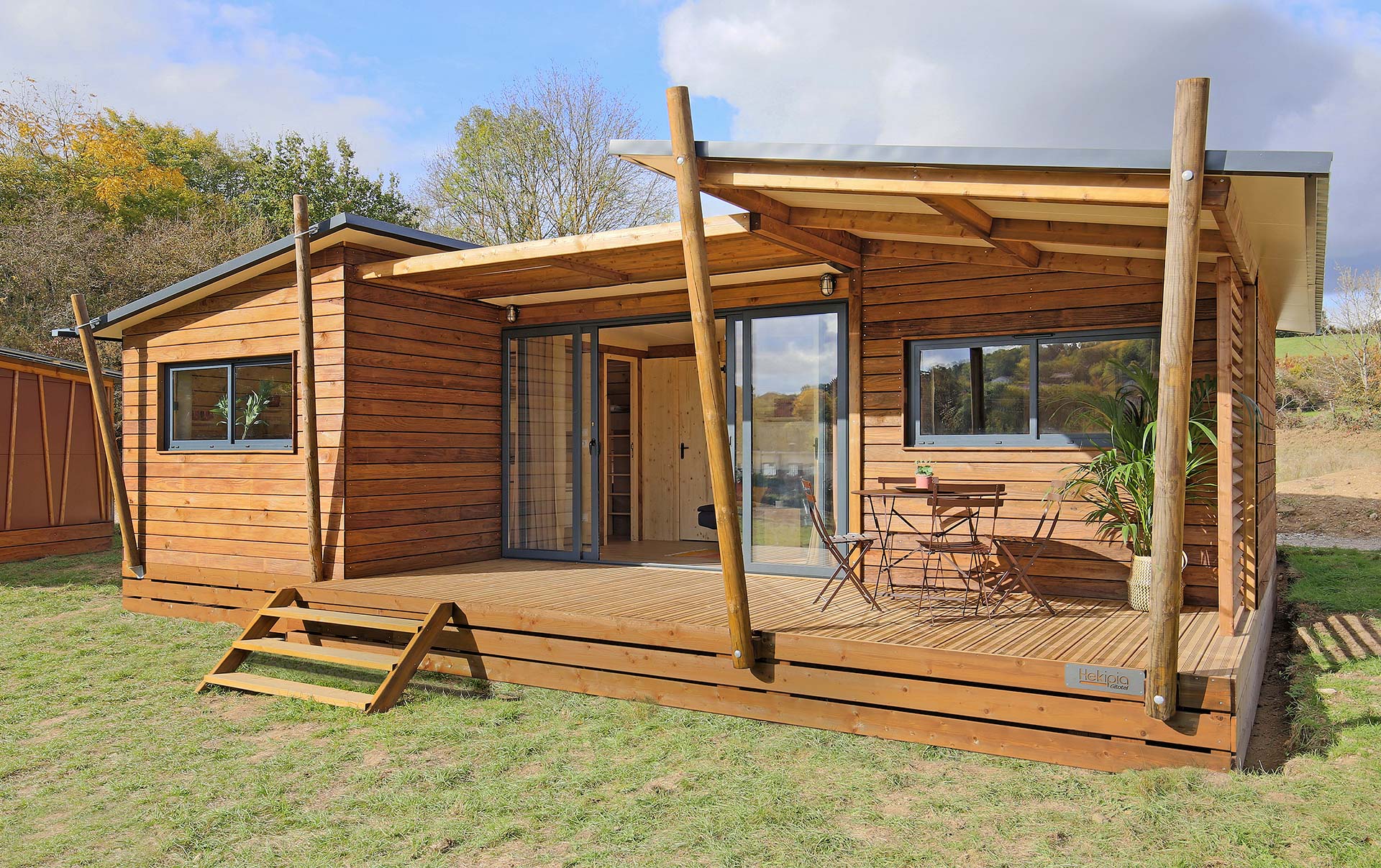 casabonta-Mobile Chalet Re-home-1